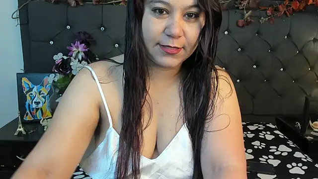 Snapshot of sofia_sorceress5 chatting on 09-17-25, 11:01 sofia sorceress5 online show from 09-17-25, 11:01