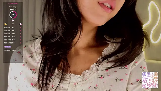 AlodiaAxley online show from 11-08-25, 06:07