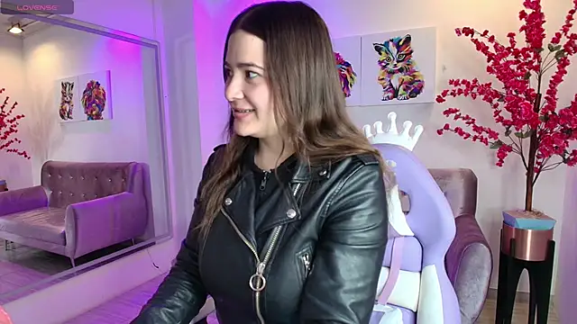 Antonella wild online show from 10-18-25, 04:04