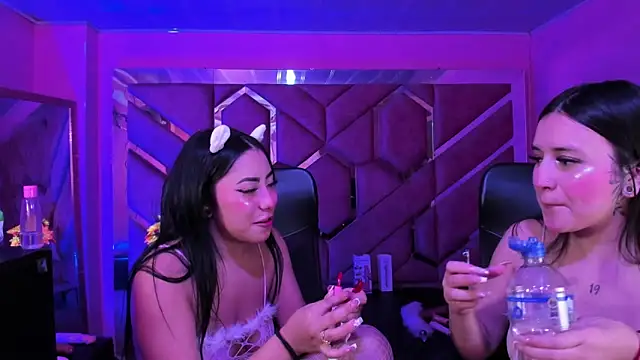 Snapshot of Miha_Cute chatting on 02-24-26, 03:15 Miha Cute online show from 02-24-26, 03:15