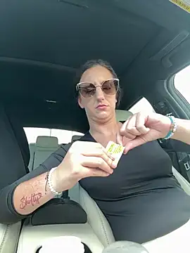 sweetsirenn online show from 10-01-25, 04:02