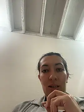 SALOME KORLAND online show from 11-13-25, 08:08