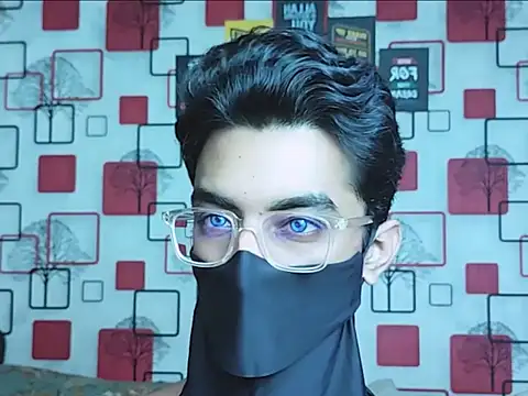 Snapshot of ChiseledCharm chatting on 10-08-25, 05:54 ChiseledCharm online show from 10-08-25, 05:54