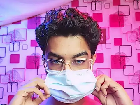 Snapshot of ChiseledCharm chatting on 10-31-25, 06:20 ChiseledCharm online show from 10-31-25, 06:20