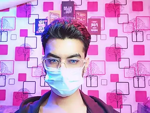 Snapshot of ChiseledCharm chatting on 11-11-25, 06:52 ChiseledCharm online show from 11-11-25, 06:52