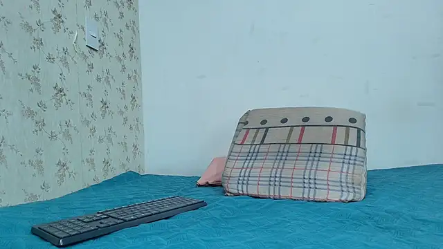 celeste moonx online show from 10-21-25, 11:55