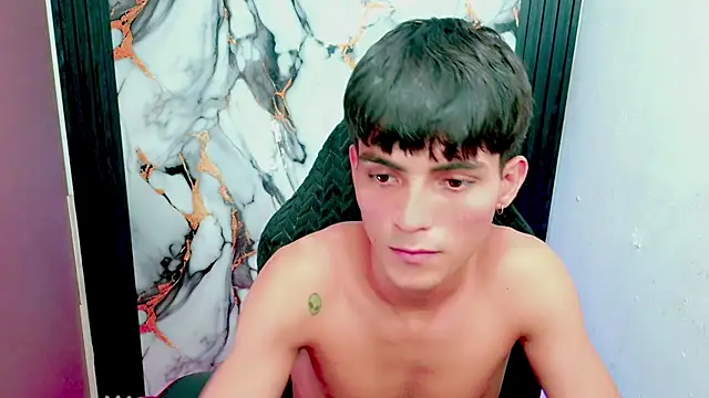 Thommy cute online show from 02-05-26, 08:02