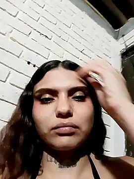 Snapshot of Alis_1327 chatting on 10-07-25, 02:53 Alis 1327 online show from 10-07-25, 02:53