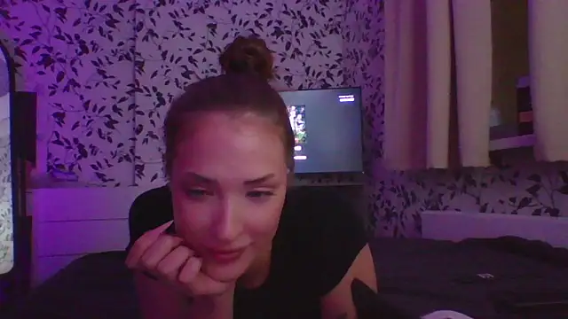 SPICY KIM online show from 11-11-25, 02:17