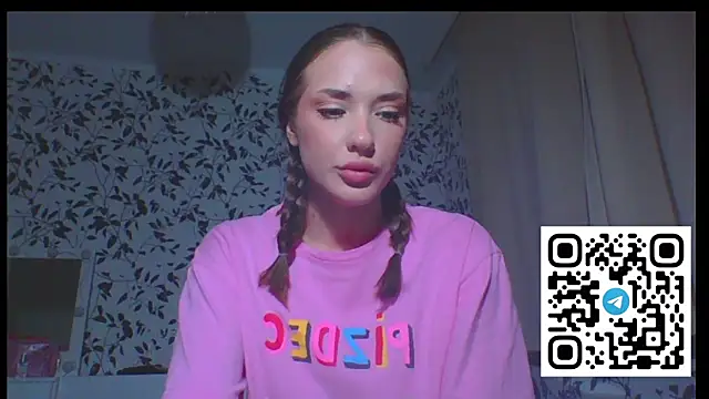 SPICY KIM online show from 11-15-25, 04:25