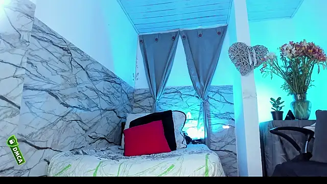 Snapshot of fanEmy chatting on 10-14-25, 02:40 fanEmy online show from 10-14-25, 02:40