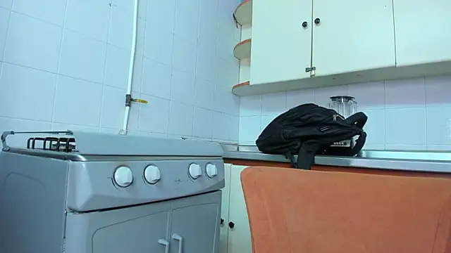 GreciaFox1 online show from 10-28-25, 11:14