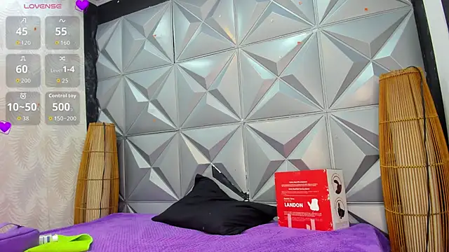 GreciaFox1 online show from 11-25-25, 11:10