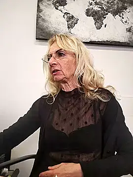 clarabell4 online show from 02-13-26, 08:43