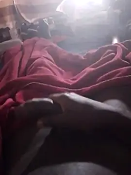 Snapshot of 92donis chatting on 10-18-25, 05:32 92donis online show from 10-18-25, 05:32