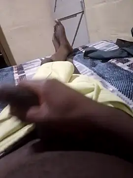 Snapshot of 92donis chatting on 10-27-25, 08:13 92donis online show from 10-27-25, 08:13