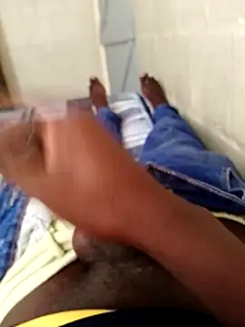 Snapshot of 92donis chatting on 11-29-25, 04:59 92donis online show from 11-29-25, 04:59