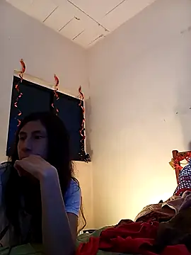  MoonLipson  online show from 11-16-25, 04:23