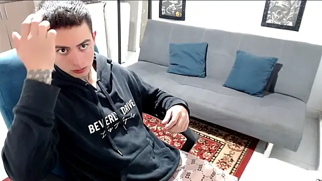 santii ss online show from 11-23-25, 02:22