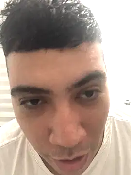Paulo199117 online show from 10-12-25, 06:51