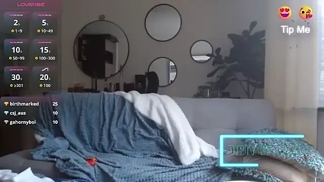 Snapshot of alloallo420 chatting on 09-20-25, 08:43 alloallo420 online show from 09-20-25, 08:43