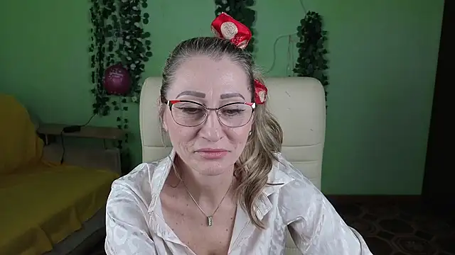 Habibi Honeyy online show from 10-07-25, 05:04