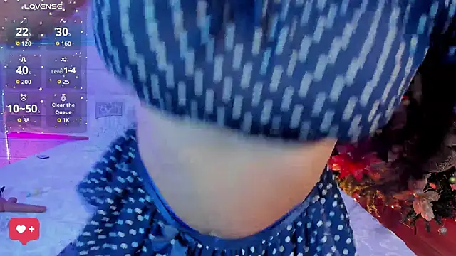 Snapshot of KamileBlake chatting on 11-05-25, 04:34 KamileBlake online show from 11-05-25, 04:34