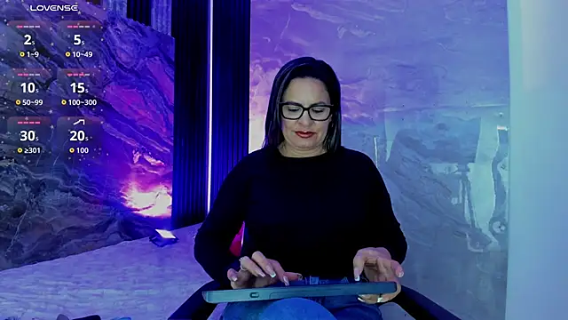 Agatha Pleasure online show from 01-08-26, 11:45