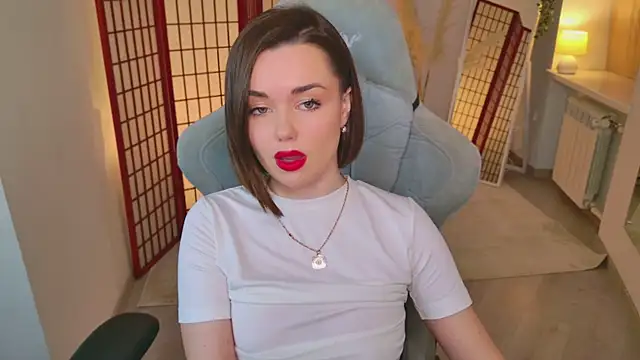 Snapshot of AvaFlower chatting on 11-13-25, 03:55 AvaFlower online show from 11-13-25, 03:55