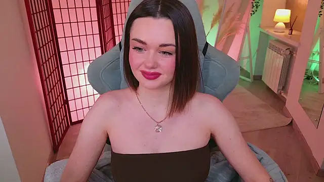 AvaFlower online show from 01-11-26, 02:11