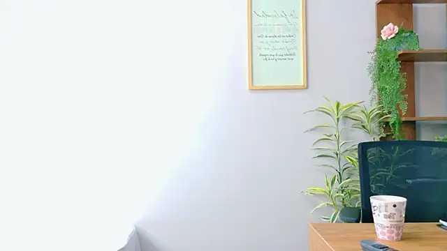 Agatha-Adams online show from 12-18-25, 02:23