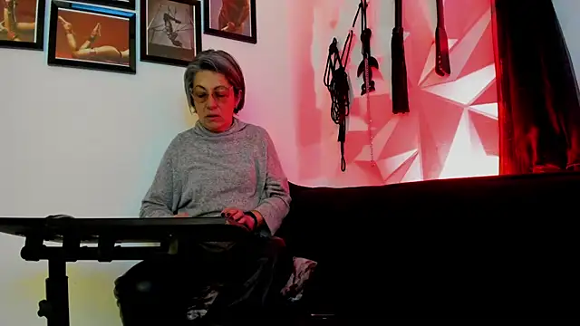 MistressNyx cg online show from 10-14-25, 02:18