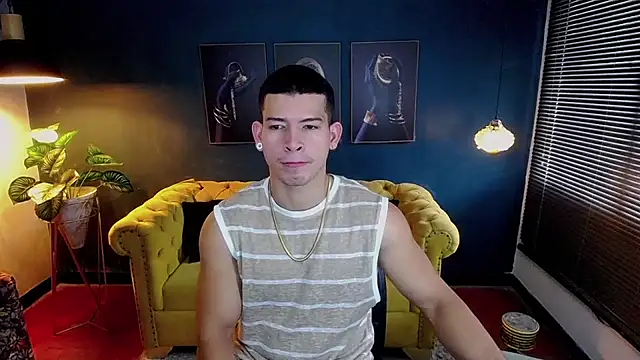 ethan rodgers online show from 10-02-25, 07:32