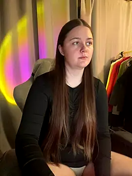 Snapshot of Cuty_Kitty chatting on 10-11-25, 05:44 Cuty Kitty online show from 10-11-25, 05:44