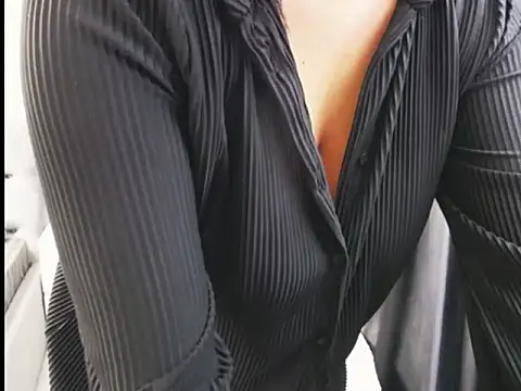 Casiana  online show from 11-11-25, 10:10