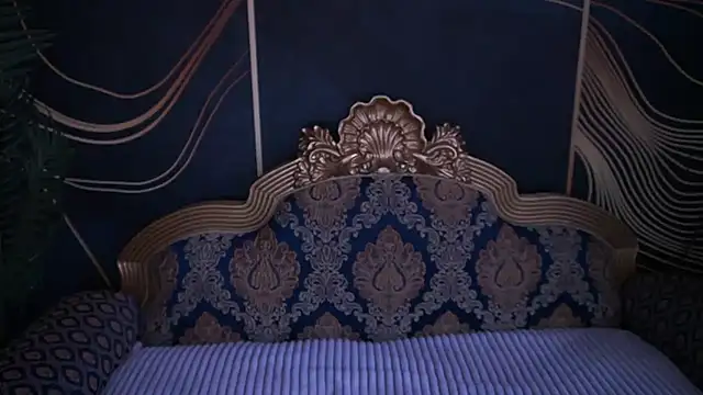 IvyLaurent online show from 11-19-25, 09:42