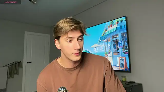 Snapshot of DaniHort chatting on 10-28-25, 07:45 DaniHort online show from 10-28-25, 07:45