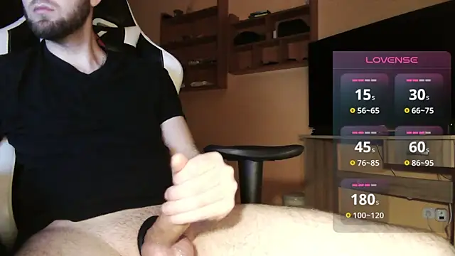 Snapshot of Bigszaab chatting on 12-07-24, 10:23 Bigszaab online show from 12-07-24, 10:23