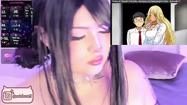 AriaBursett online show from 10-14-25, 03:24