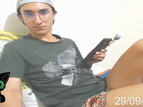 kevinlopez31 online show from 09-30-25, 04:06