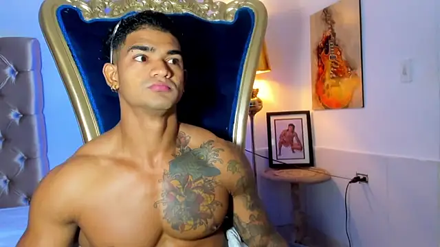 antonio  444 online show from 02-11-26, 09:58