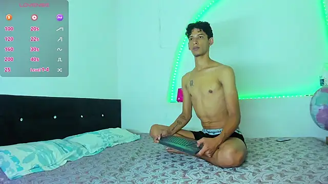 liaam mendoza online show from 09-19-25, 04:14