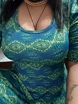 Snapshot of hot_grieal1 chatting on 11-08-25, 07:01 hot grieal1 online show from 11-08-25, 07:01