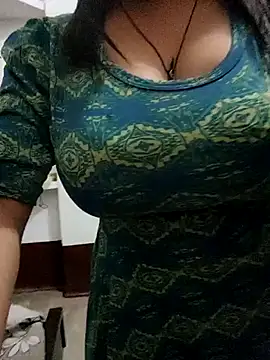 Snapshot of hot_grieal1 chatting on 11-15-25, 06:26 hot grieal1 online show from 11-15-25, 06:26