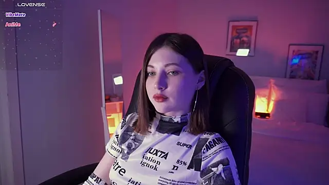 Snapshot of Kimmie_shine chatting on 10-08-25, 12:03 Kimmie shine online show from 10-08-25, 12:03