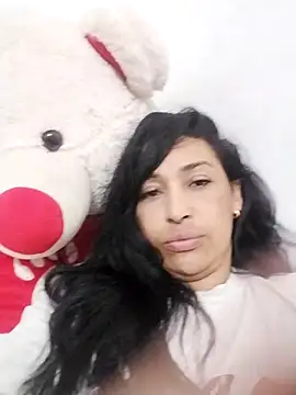 IvyShine7 online show from 10-22-25, 10:20