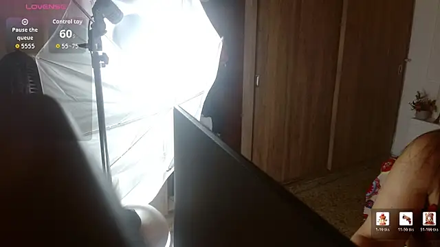 IvyShine7 online show from 01-11-26, 07:30