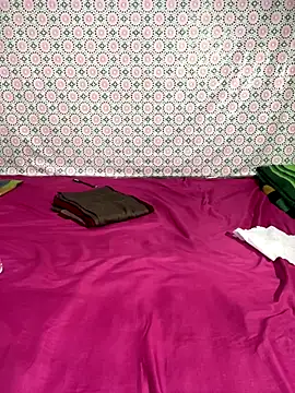 chandiqueen online show from 10-19-25, 08:31