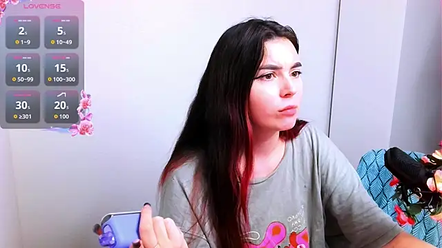 Snapshot of peachyness chatting on 11-25-25, 03:45 peachyness online show from 11-25-25, 03:45