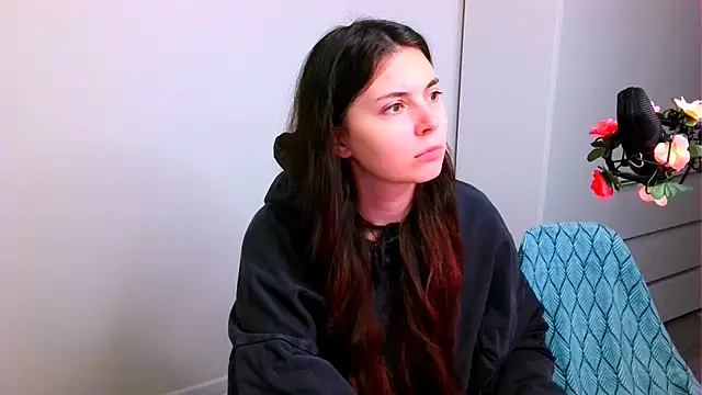 Snapshot of peachyness chatting on 12-05-25, 06:15 peachyness online show from 12-05-25, 06:15